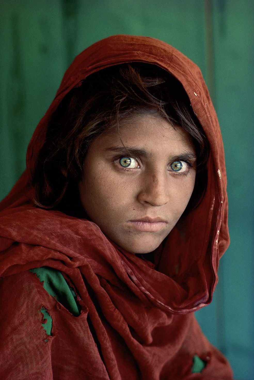 “Afghan Girl, 1984.”